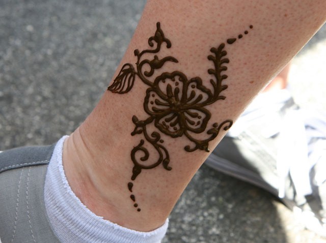 fremont art - henna ankle005