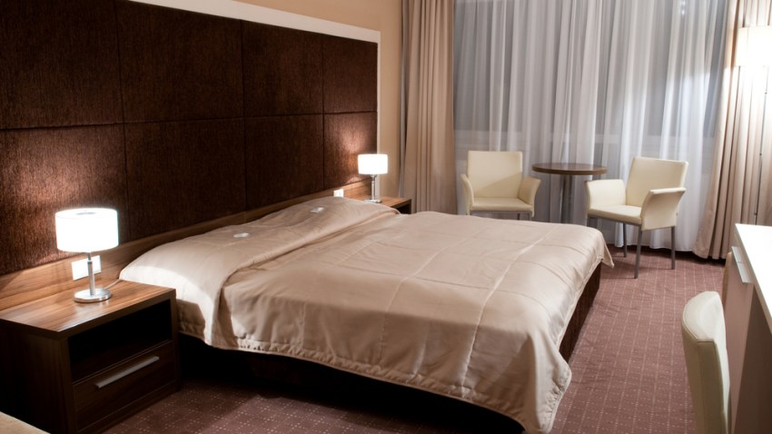 hotel100
