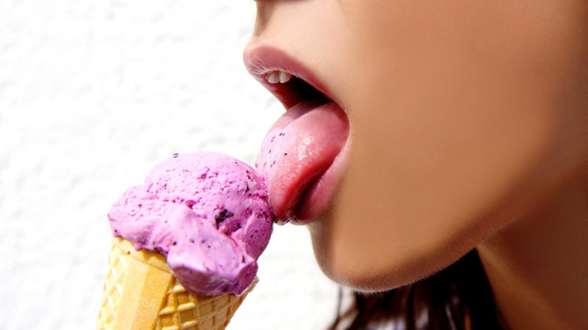 ice cream lick