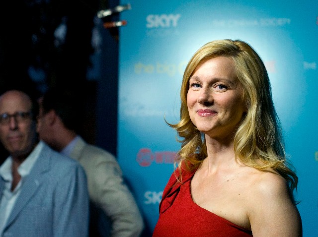 laura linney big c