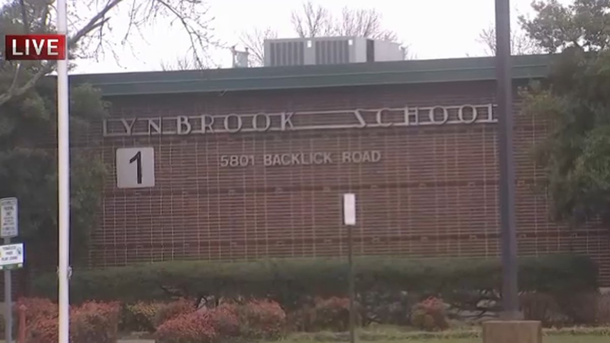 Teacher at Lynbrook Elementary School Tests Positive for Coronavirus