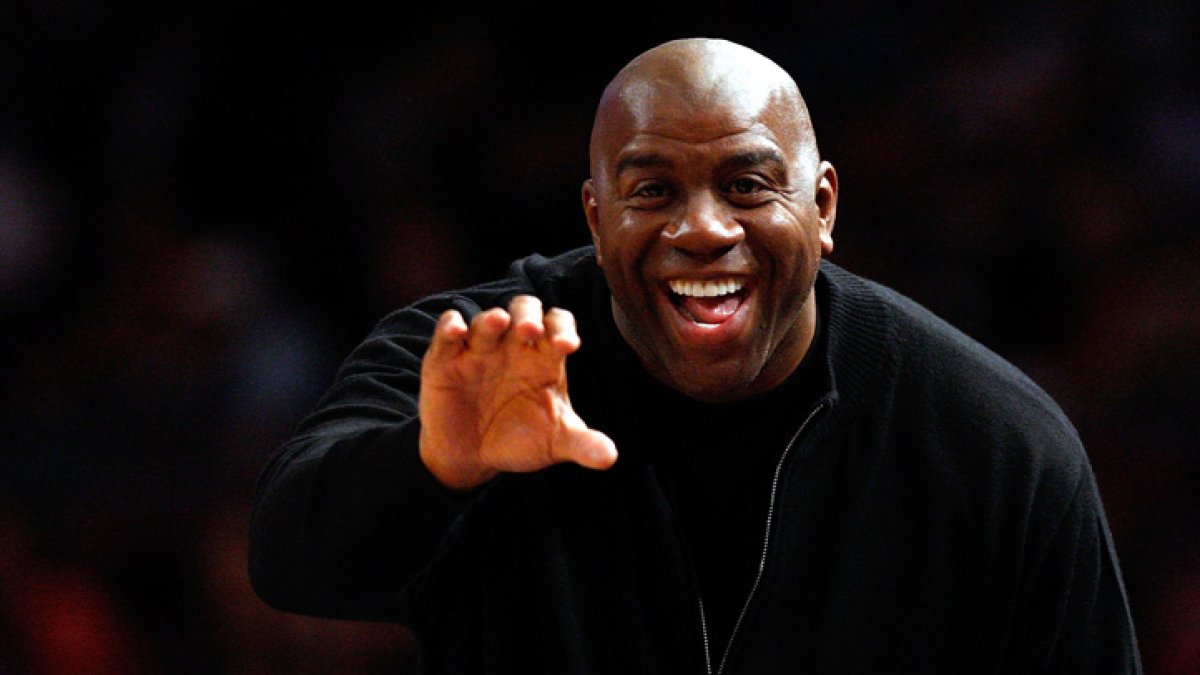 Magic Johnson joins bid to buy the NFL's Washington Commanders