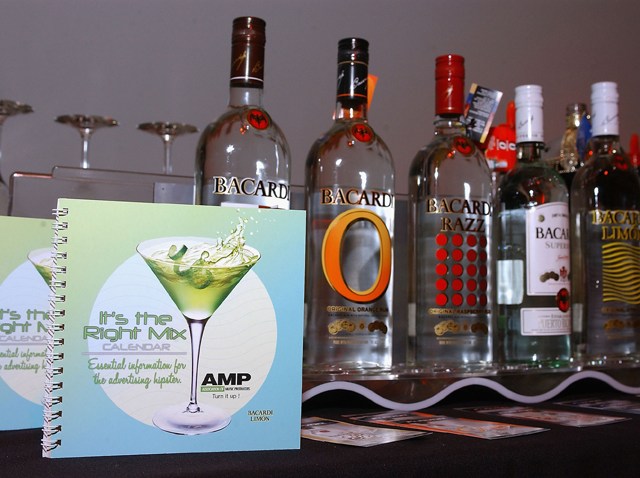 3458698AE054_amp