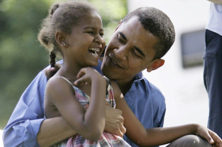 obama-hug