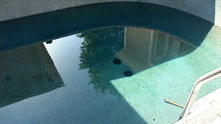 pool-052611