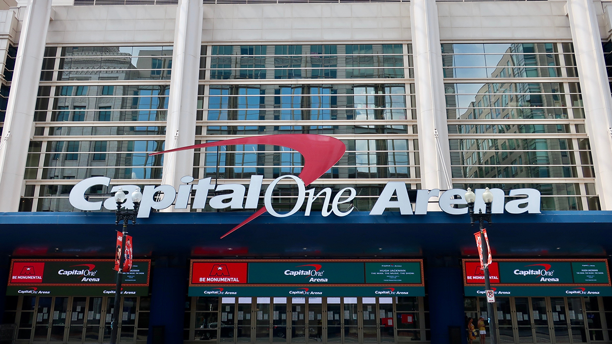 How Capital One Arena’s New Mobile-Only Ticketing Will Work – NBC4