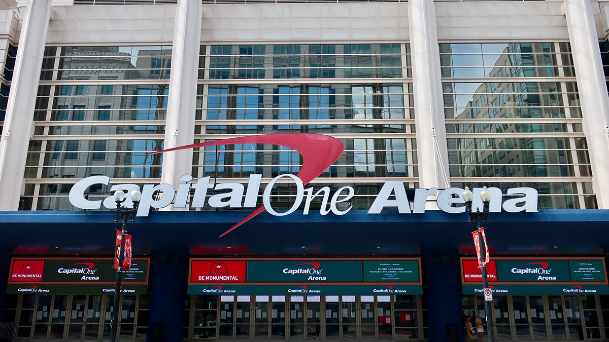How Capital One Arenaโs New Mobile-Only Ticketing Will Work โ NBC4 How Capital One Arenaโs New Mobile-Only Ticketing Will Work โ NBC4