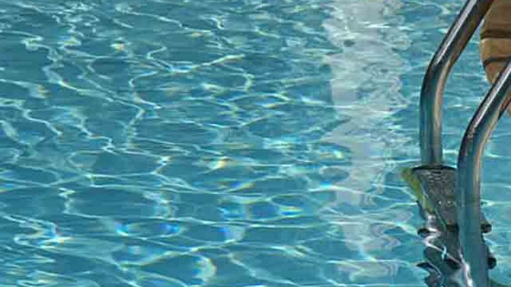 Lexus Plunges Into Family S Pool Nbc4 Washington