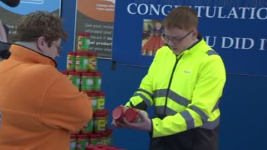 Virginia Teen Who Won Lifetime Supply Of Peanut Butter Hands Out