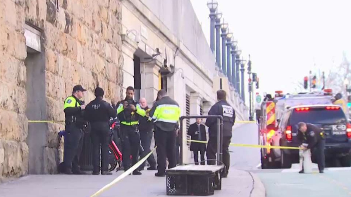 Man Fatally Stabbed at Union Station, 2 Arrested: Police – NBC4 Washington
