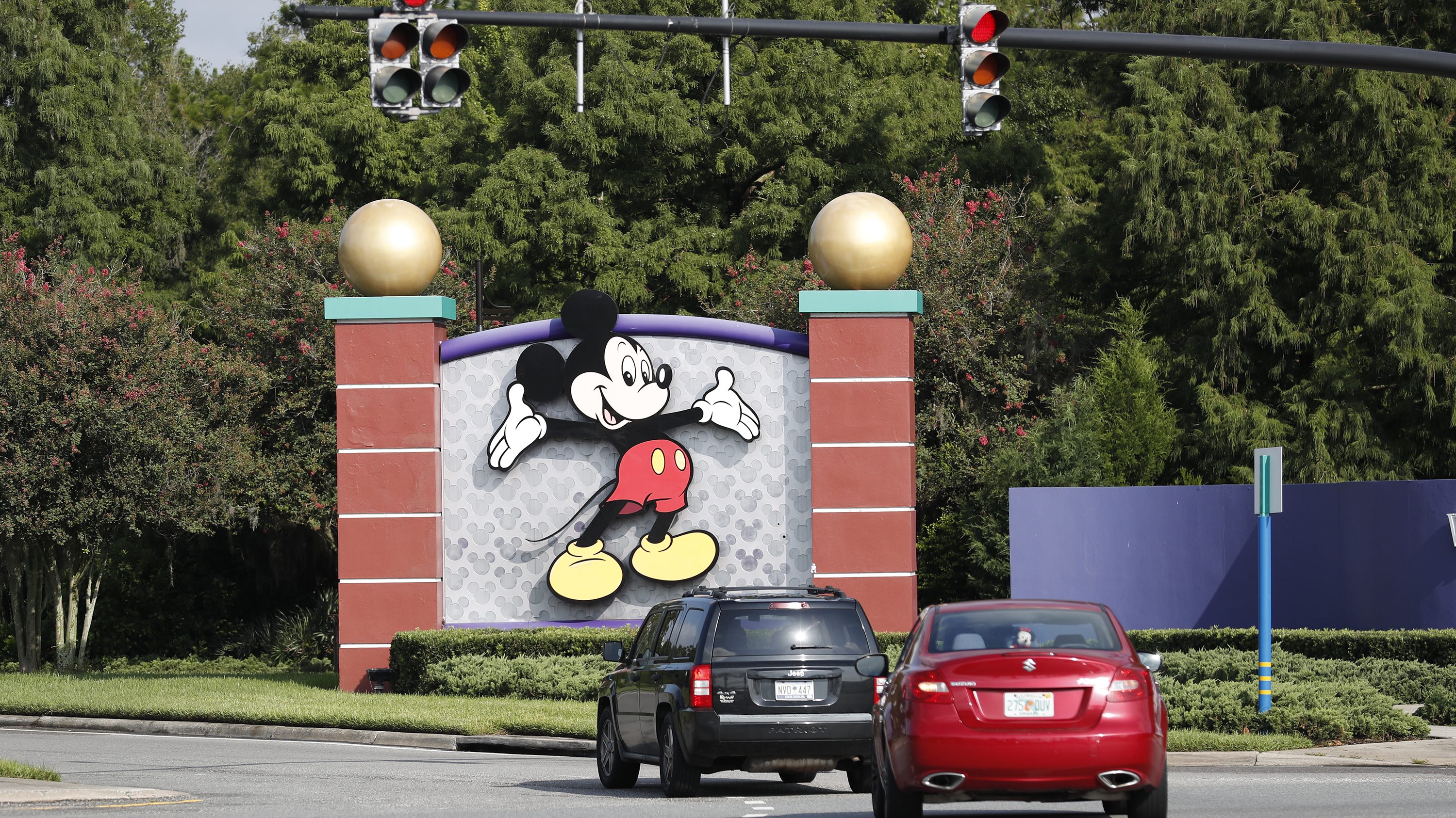 Disney Cuts Back on Facebook, Instagram Ads: Report