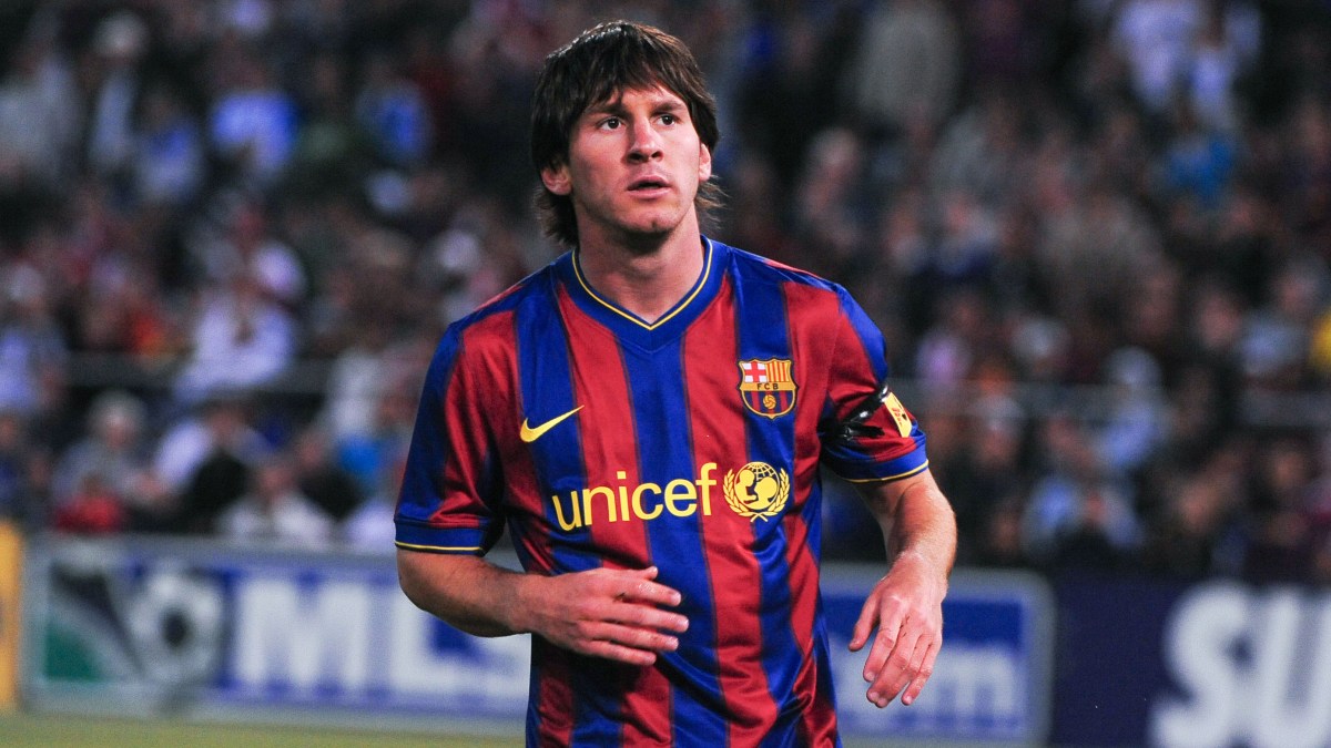 Messi a Rare Superstar to Change Scenery With Plenty Left in the Tank ...