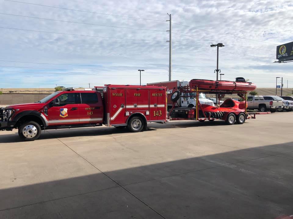 Great seeing our North Texas Rescue crews and others at Buc-ee&#8217;s in Baytown rolling East towards Louisiana for mutual aid.