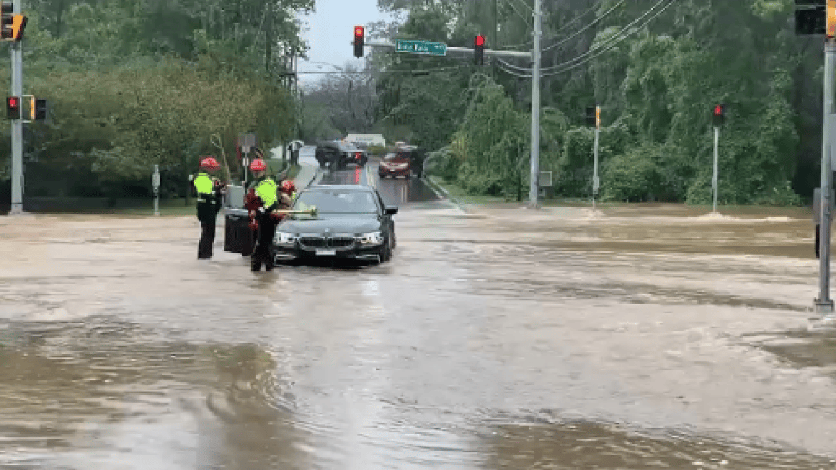 Roads Remain Flooded After Downpours, High Water Trap DC-Area Drivers ...