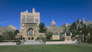 Yale University Library