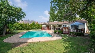 A backyard view of the West Hills house used for the 1982 film 'Fast Times at Ridgemont High