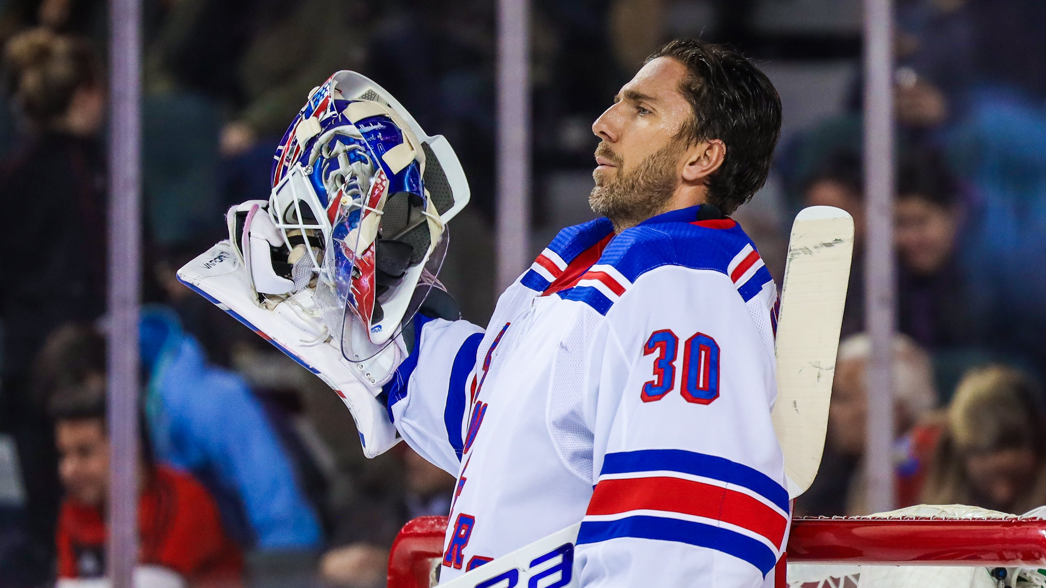 SEE IT: Henrik Lundqvist Welcomed Home From Hospital by Family