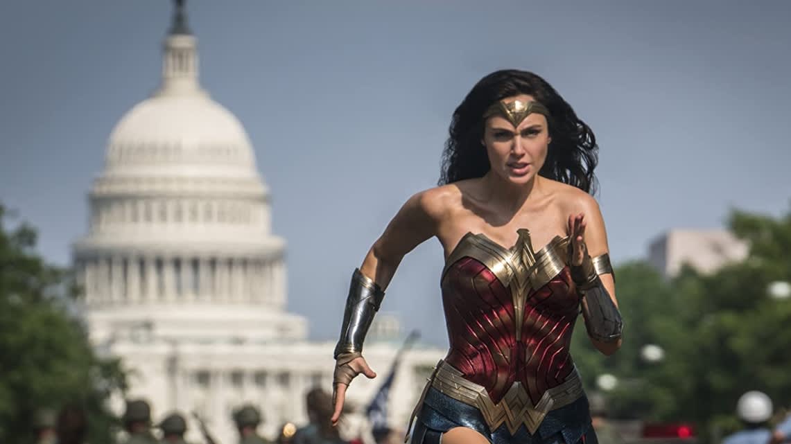 ‘Wonder Woman 1984' Hopes to Lasso a Little Holiday Joy