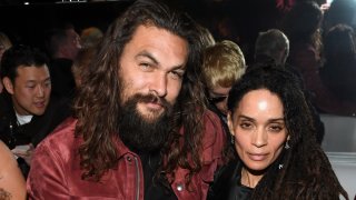 (L-R) Jason Momoa and Lisa Bonet