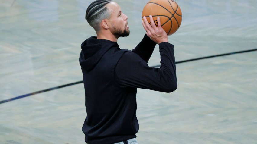 File Image: Stephen Curry #30 of the Golden State Warriors shoots during warmups before the game against the Brooklyn Nets at Barclays Center on December 22, 2020 in the Brooklyn borough of New York City. (Photo by Sarah Stier/Getty Images)