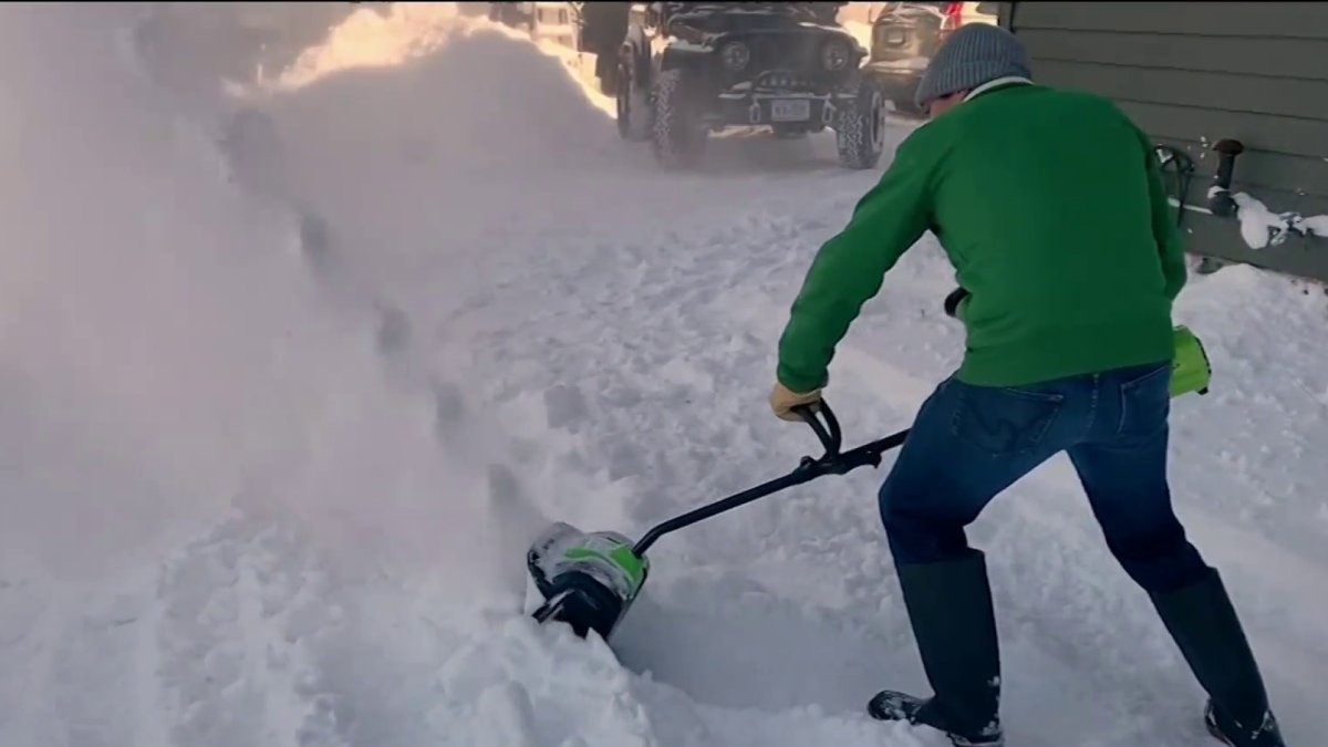 Make Snow Removal Easy With a Snow Power Shovel