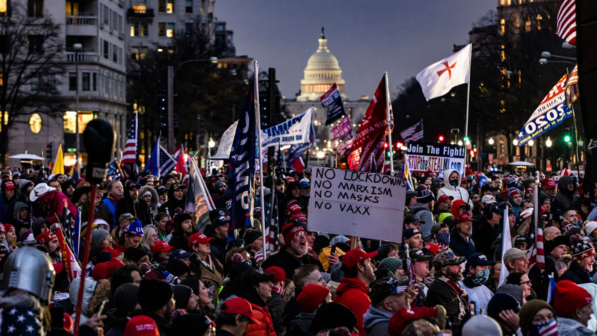 Photos: DC Braces for Conflict as Trump Supporters Descend on the Capitol –  NBC4 Washington