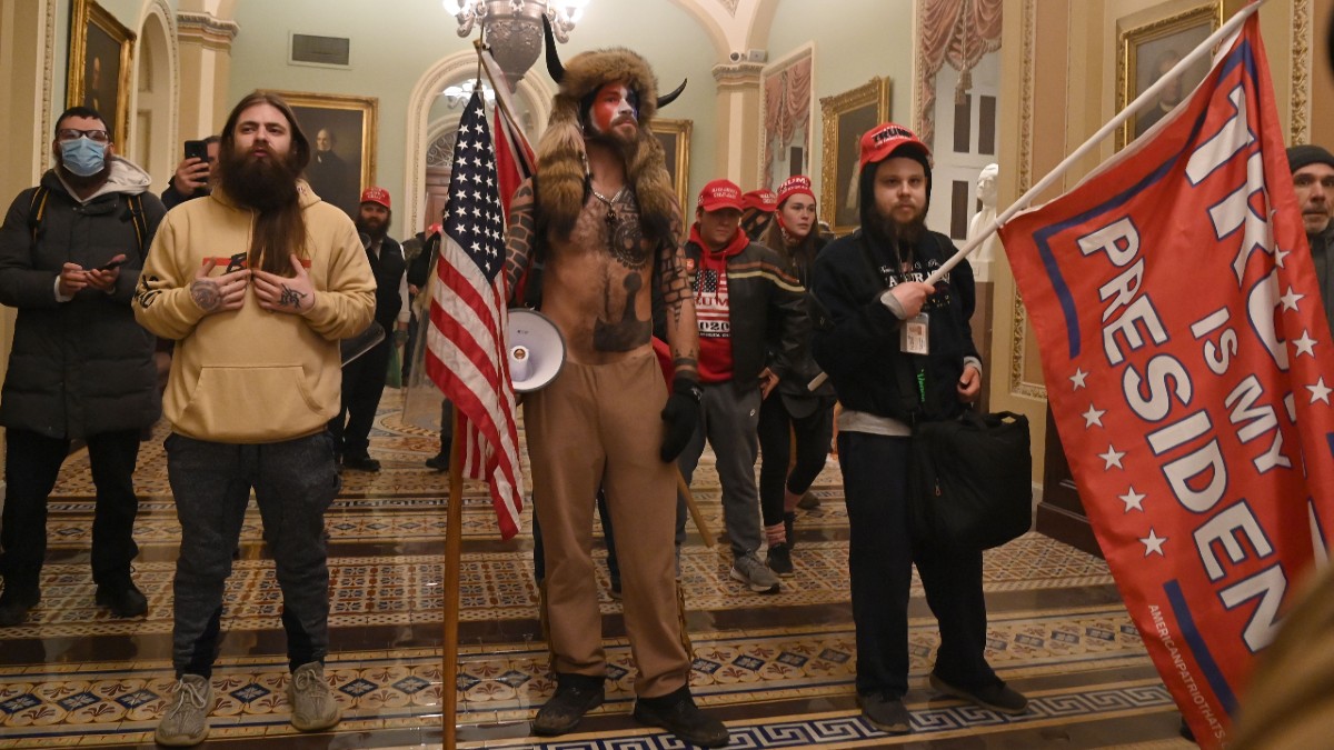 Capitol Rioter Horned Hat, Carrying Spear Attorney – NBC4 Washington