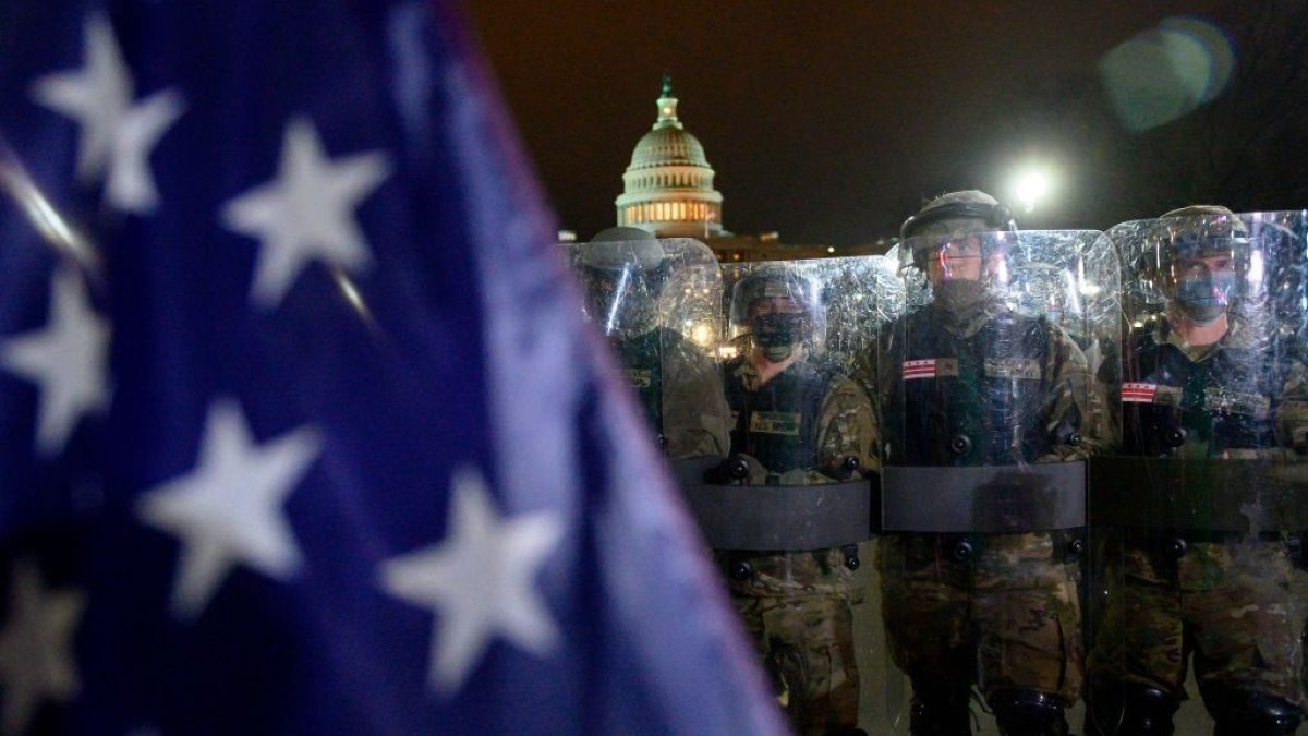 At Least 10,000 National Guard Troops to Be Deployed in DC – NBC4 ...