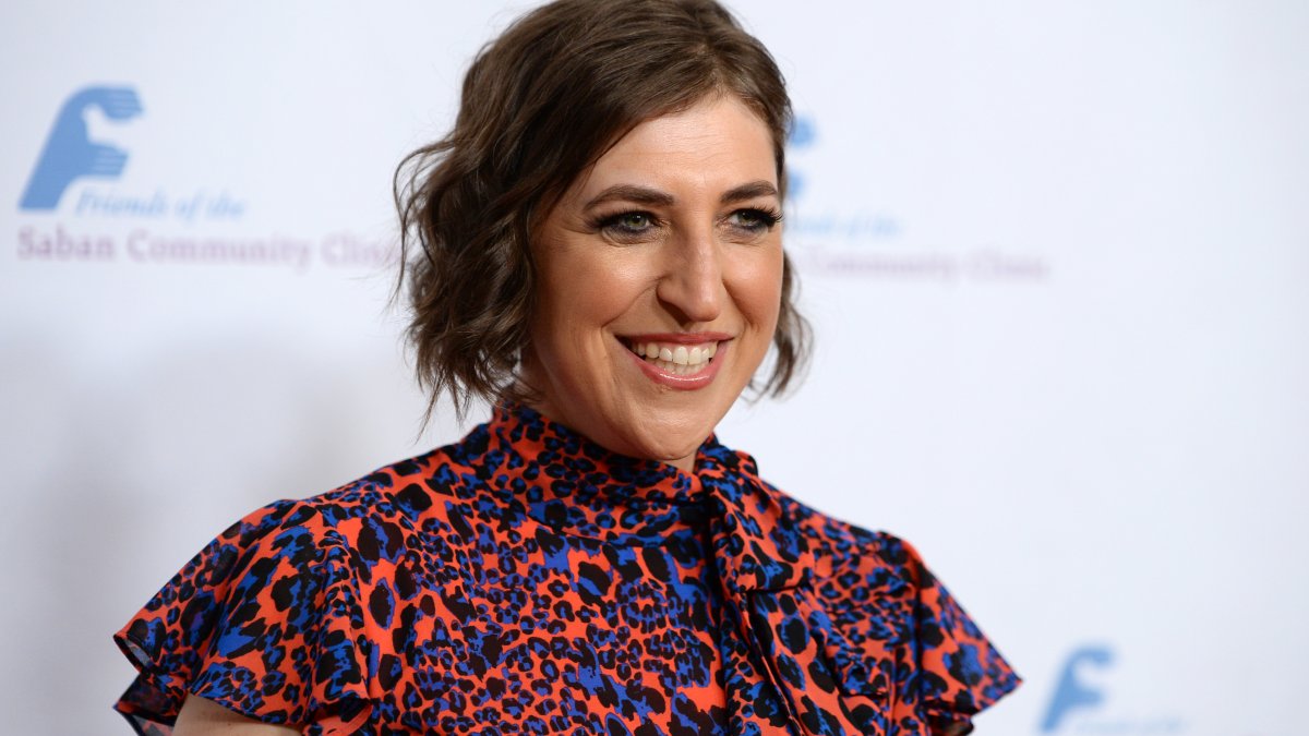 Mayim Bialik On Her Mental Health Podcast Jeopardy Hosting Gig And New Comedy Call Me Kat Nbc4 Washington Mayim Bialik On Her Mental Health Podcast Jeopardy Hosting Gig And New Comedy Call Me Kat Nbc4 Washington