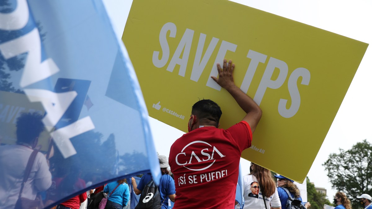 Senators From Maryland Reintroduce Legislation to Allow TPS Recipients to Apply for Green Cards - Vimarsana News
