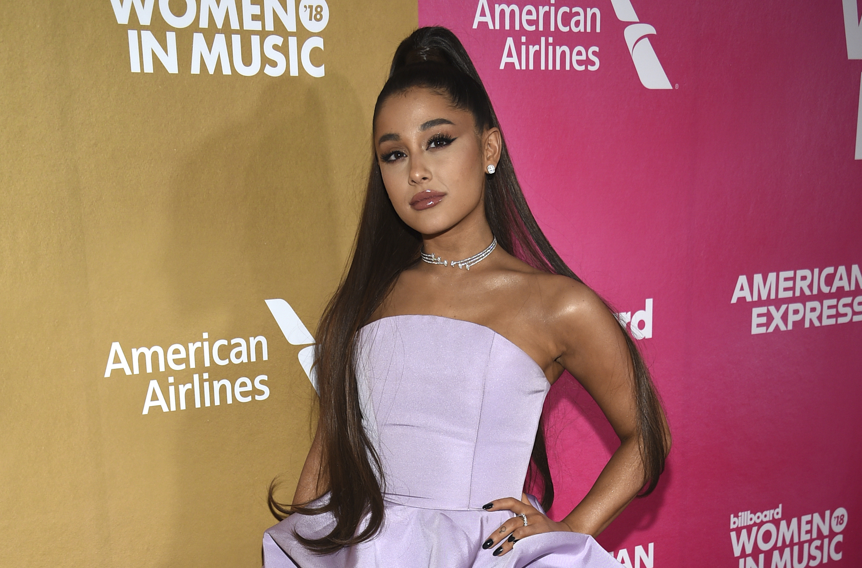 Ariana Grande Announces She's Skipping Grammys 2022 Hours Before Ceremony