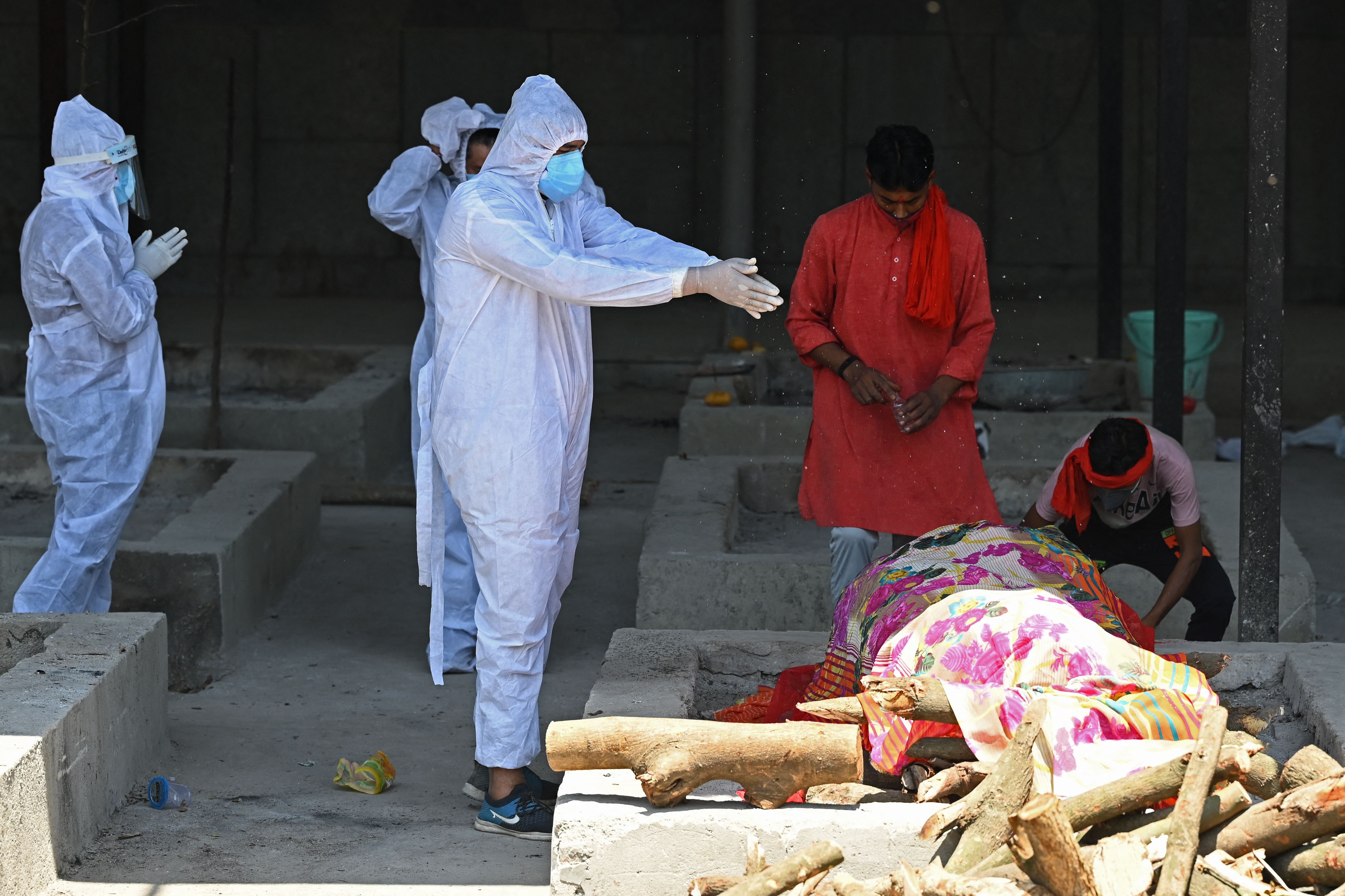 India Virus Death Toll Passes 300,000, 3rd Highest in World – NBC4 ...