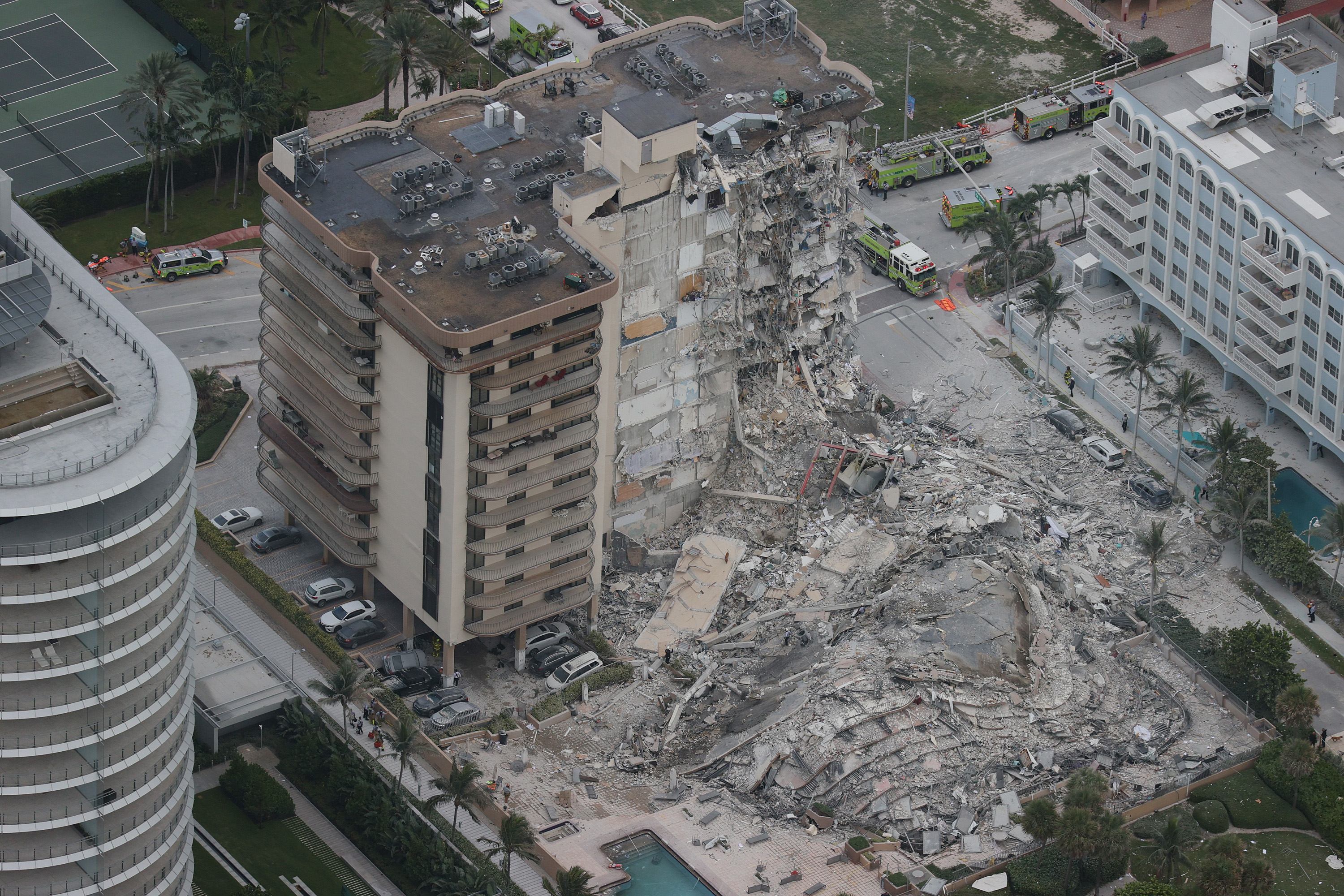 images Miami Condo Before And After https www nbcwashington com news national international photos search and rescue ongoing after miami condo partially collapses 2710357
