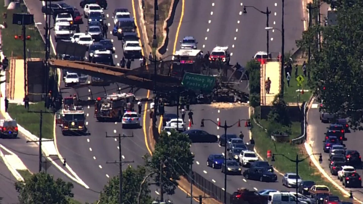 Pedestrian Bridge Collapses in DC – NBC4 Washington