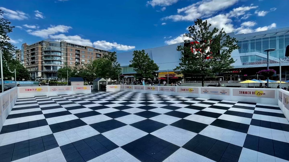 Retro Roller Rink Opens in Fairfax Mosaic District – NBC4 Washington