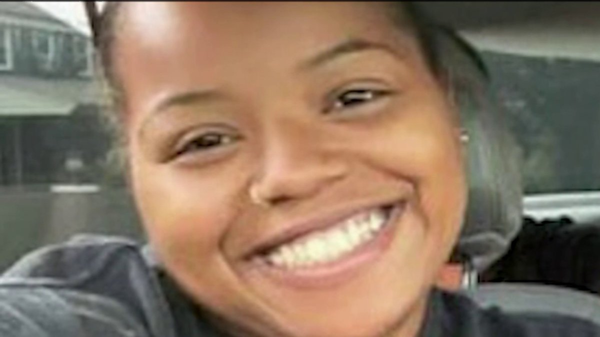 ‘They Destroyed My Family’: Woman Shot and Killed in Southeast DC ...