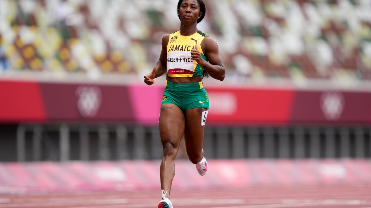 Watch World’s Fastest Woman ShellyAnn FraserPryce in 100m Heat NBC4