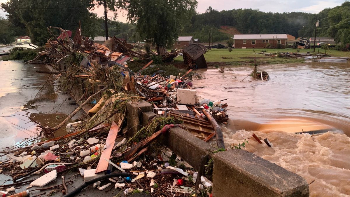At Least 10 Killed in Tennessee Flash Floods; Dozens Missing NBC4