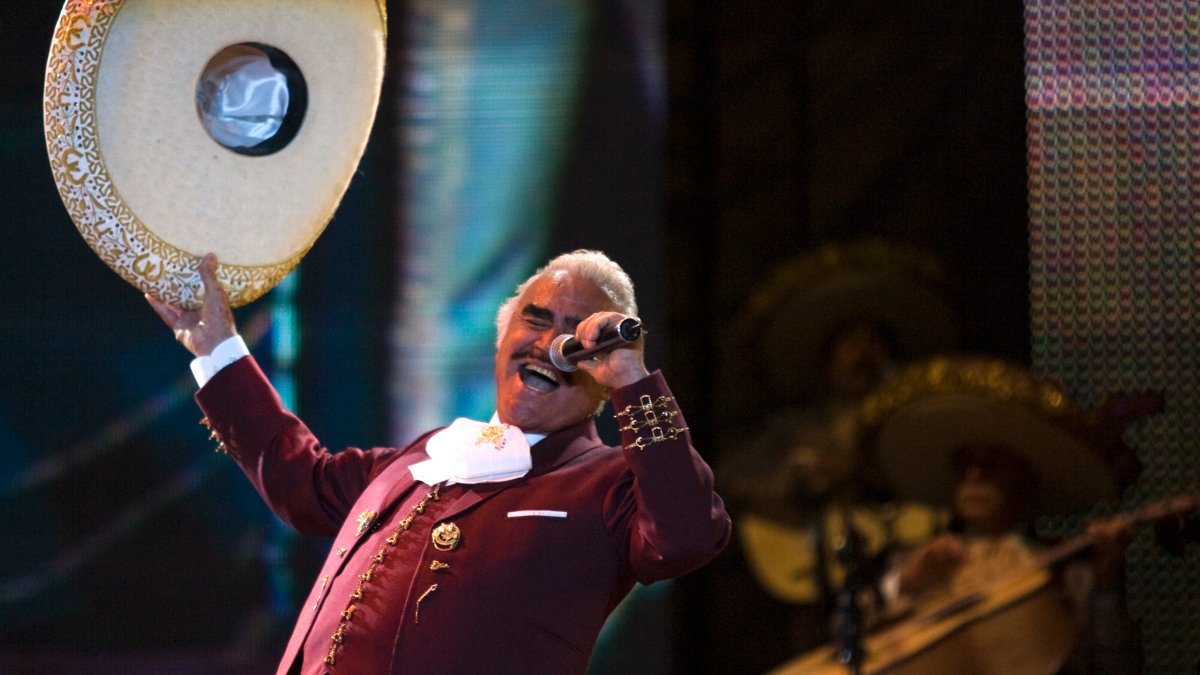 Vicente Fernández in Critical, But Stable Condition NBC4 Washington