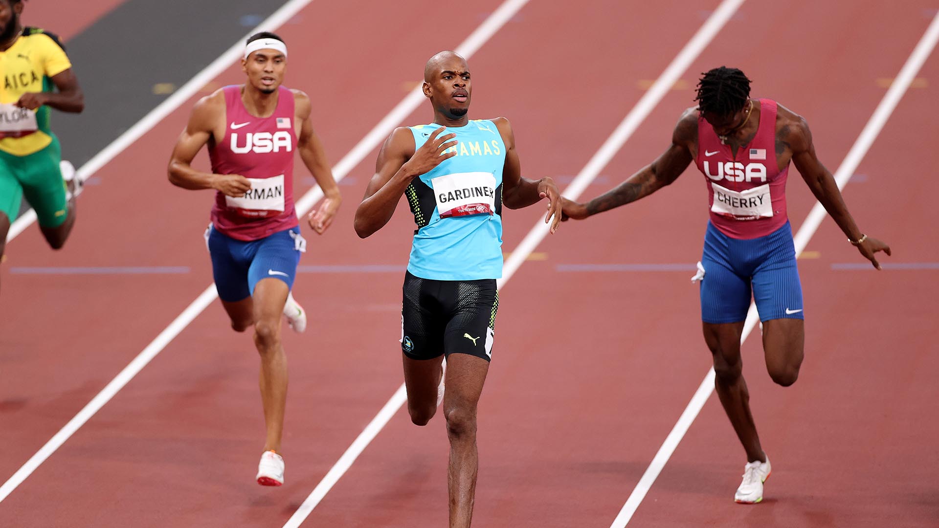 Bahamian Gardiner Takes 400m Gold; USA's Cherry, Norman Miss Podium