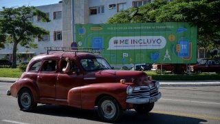 poster against homophobia and transphobia in Havana.