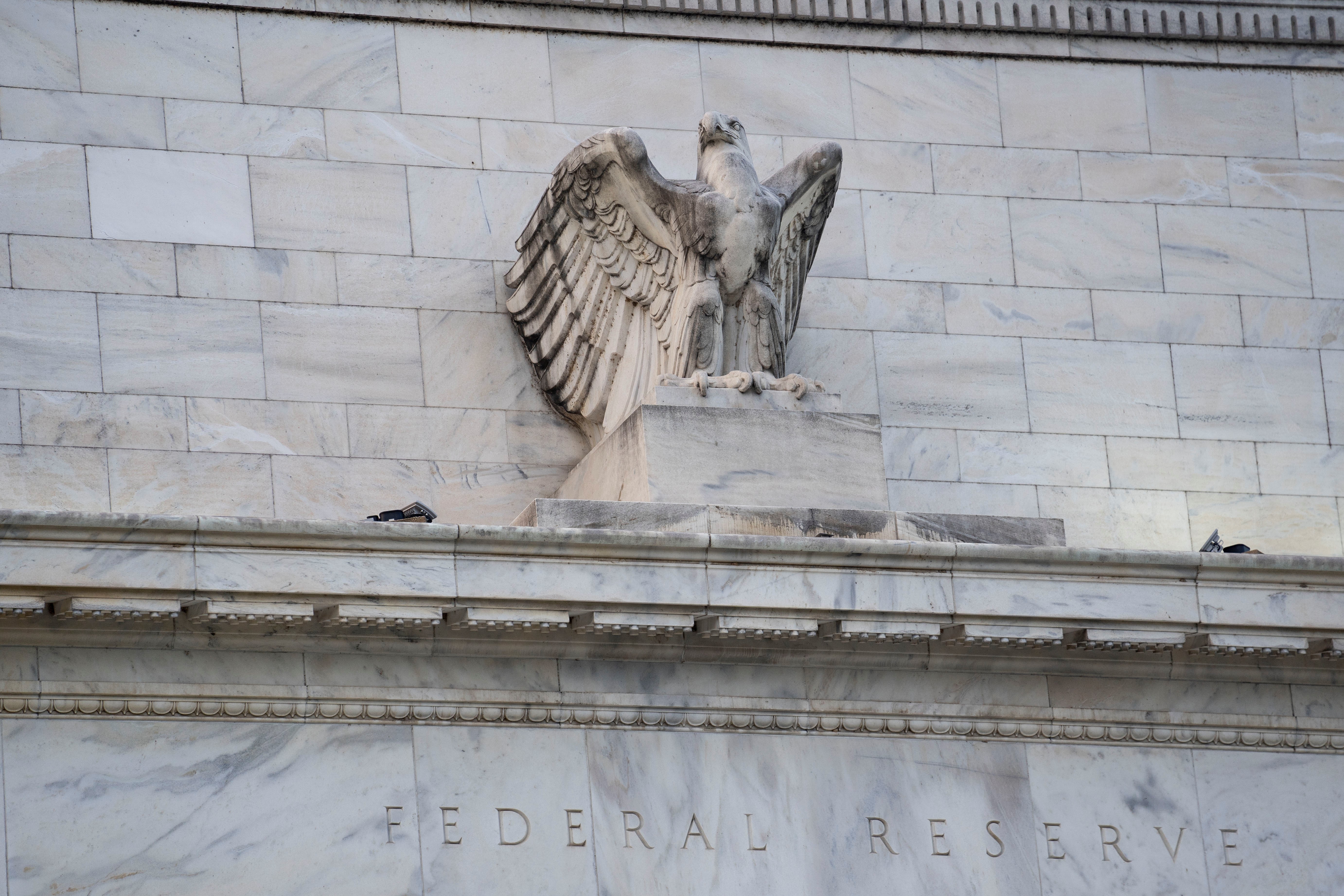 Kaplan and Rosengren, Fed Presidents Under Fire for Trades, Will