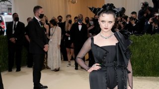Maisie Williams attends The 2021 Met Gala Celebrating In America: A Lexicon Of Fashion at Metropolitan Museum of Art on September 13, 2021, in New York City.