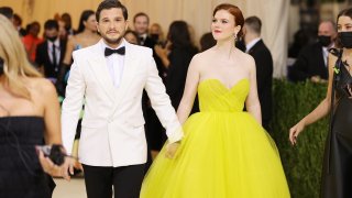 Kit Harington and Rose Leslie attend The 2021 Met Gala Celebrating In America: A Lexicon Of Fashion at Metropolitan Museum of Art on September 13, 2021 in New York City.