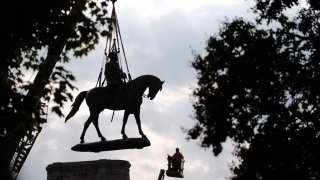 richmond robert e lee statue removal sept 8 2021