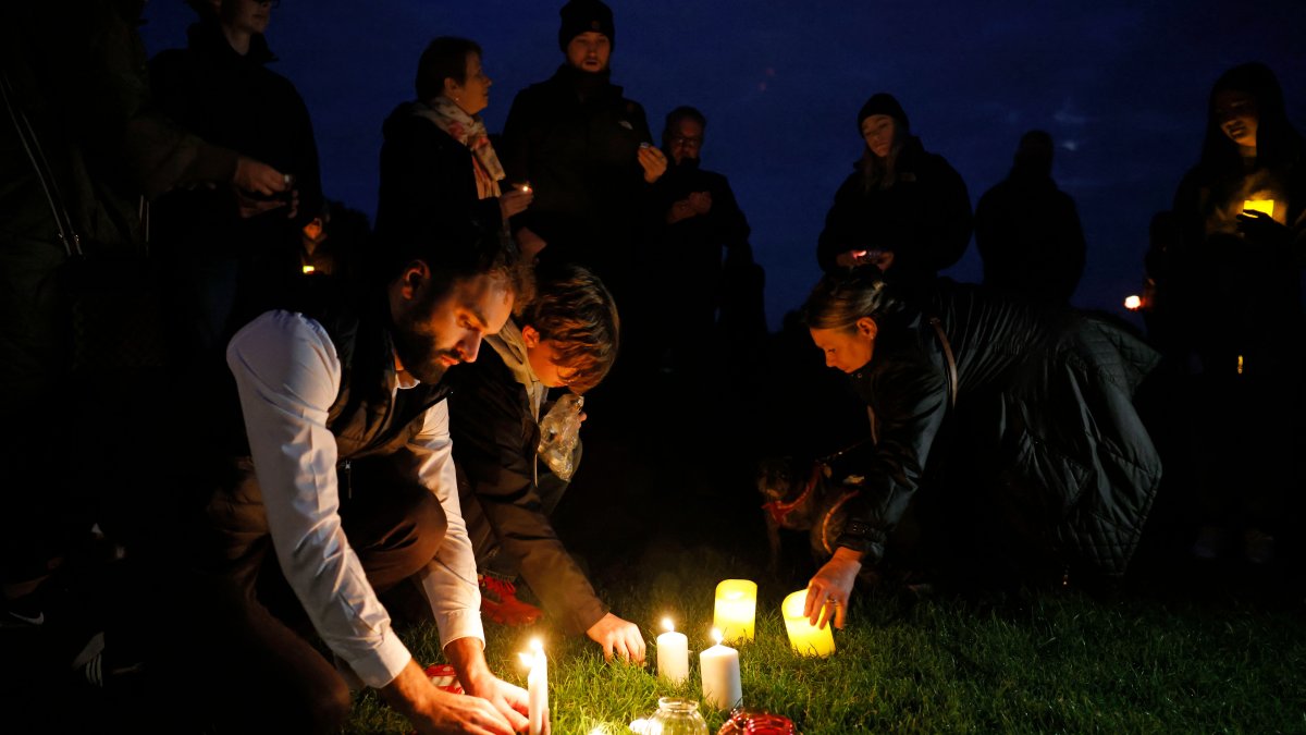 Father of Suspect in UK Lawmaker's Slaying Is 'Traumatized' – NBC4 Washington - Vimarsana News