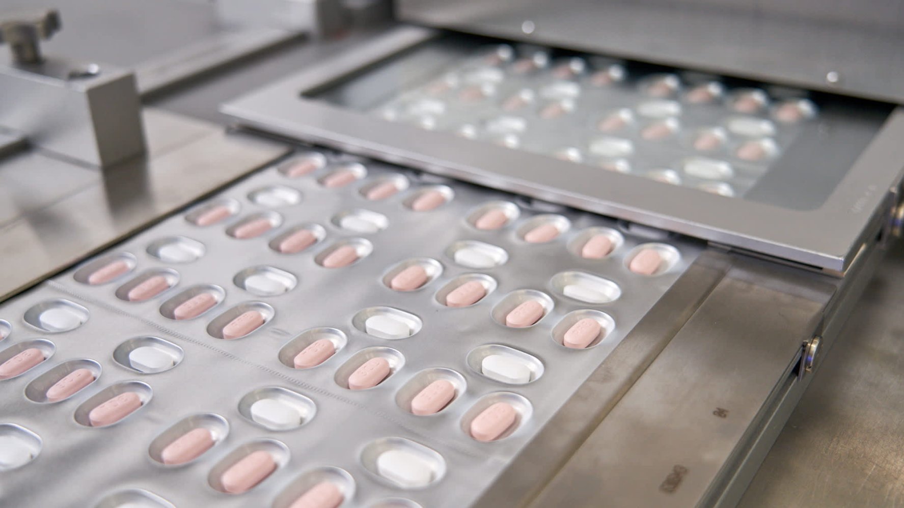 Biden Administration Buys 10 Million Courses of Pfizer Covid Treatment Pill in $5 Billion Deal