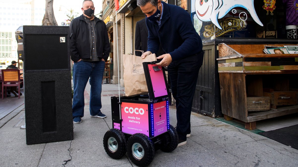 Robot Food Delivery on a Slow Rise as Pandemic Fuels Demand – NBC4 Washington - Vimarsana News