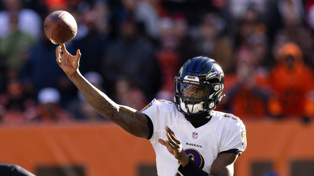 Lamar Jackson's Baltimore Ravens host Cleveland Browns in AFC