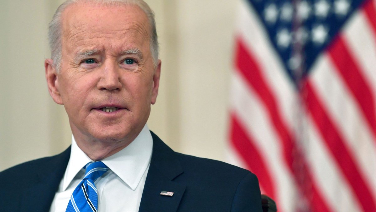 Biden Set to Call for Revoking Russia's Favored Trade Status - Vimarsana News
